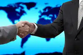 التعاون في تعزيز جودة التعليم